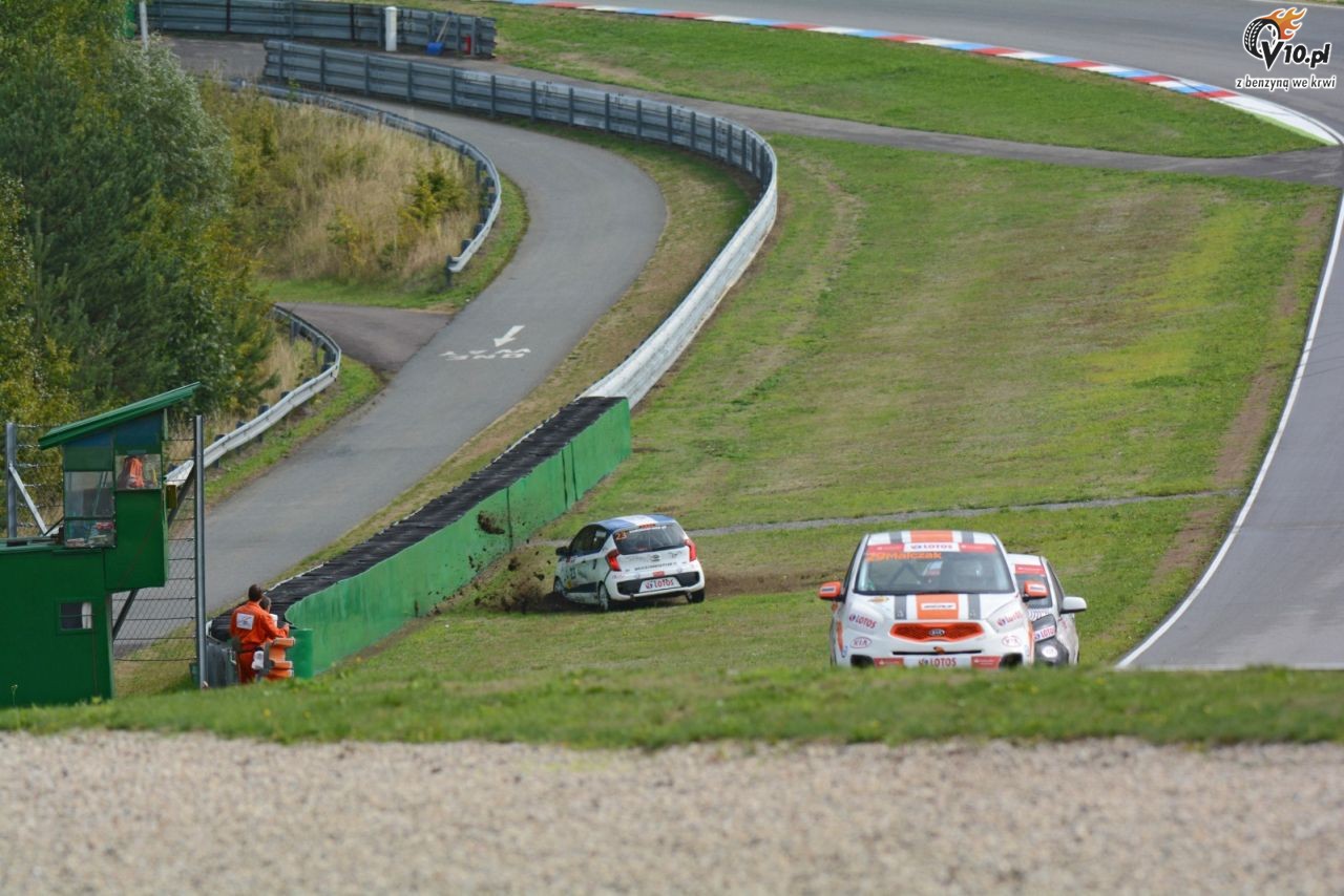 Kia Lotos Race - Automotodrom Brno 2013