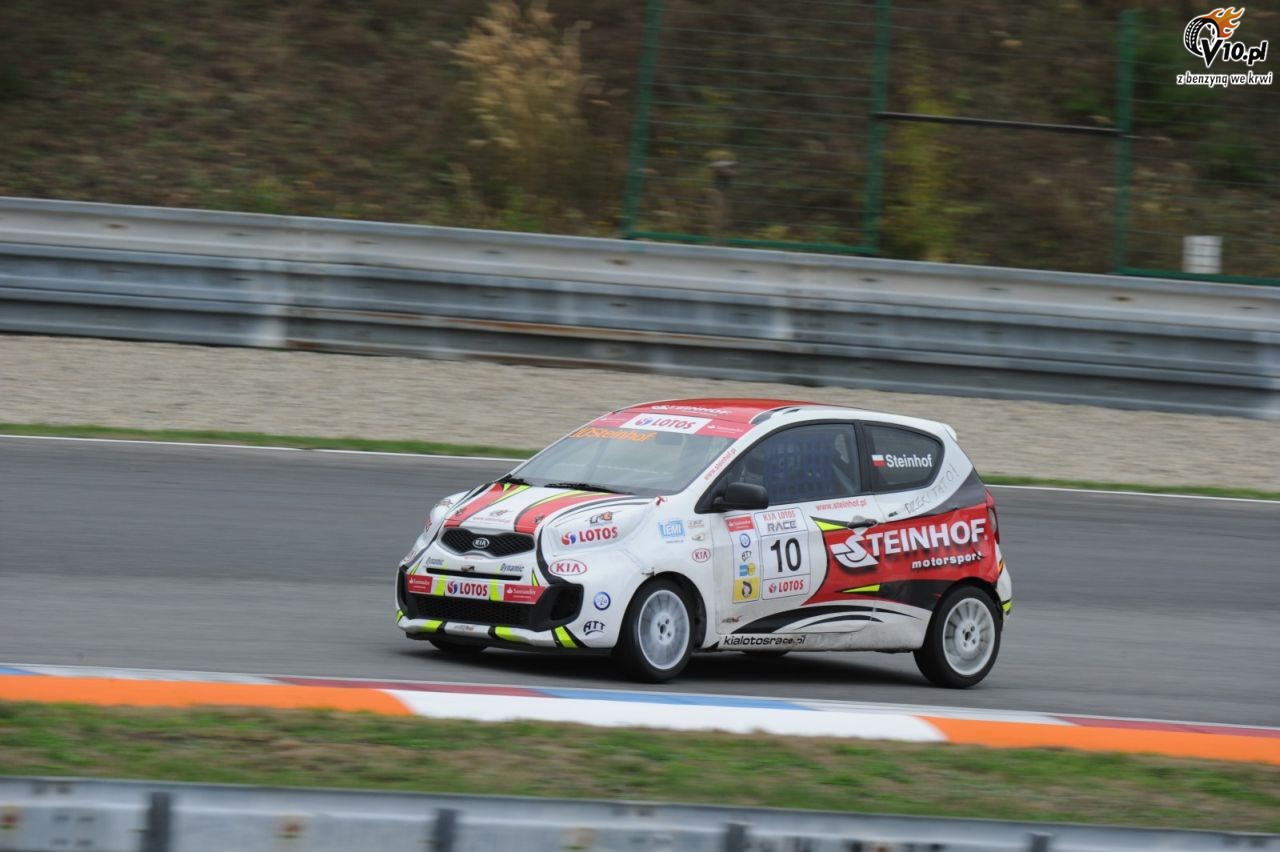 Kia Lotos Race - Automotodrom Brno 2013