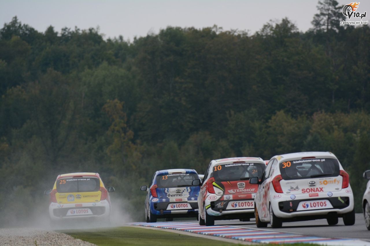 Kia Lotos Race rusza za tydzie. Pierwsze wycigi na Slovakiaringu wsplnie z WTCC