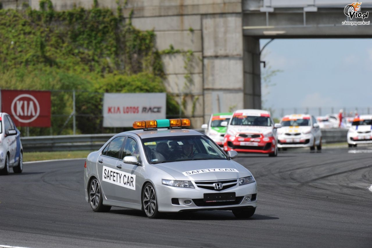 Kia Lotos Race na niemieckim Lausitzringu z seri DTM - zapowied weekendu