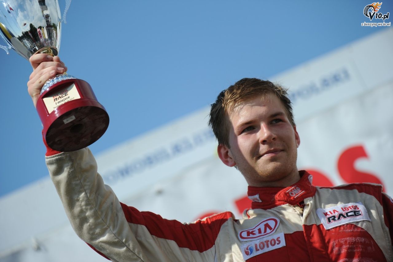 Kia Lotos Race: Mirecki i Gadomski triumfatorami wycigw na Torze Pozna