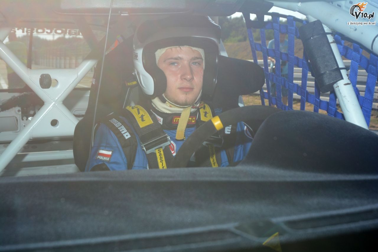 Kia Lotos Race: Tokar pokona Mireckiego w kwalifikacjach na Torze Pozna