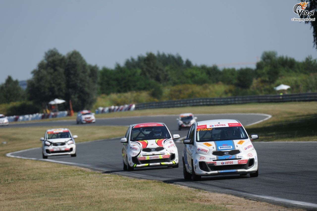 Kia Lotos Race: Tokar pokona Mireckiego w kwalifikacjach na Torze Pozna