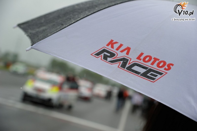 Kia Lotos Race - Slovakia Ring 2014