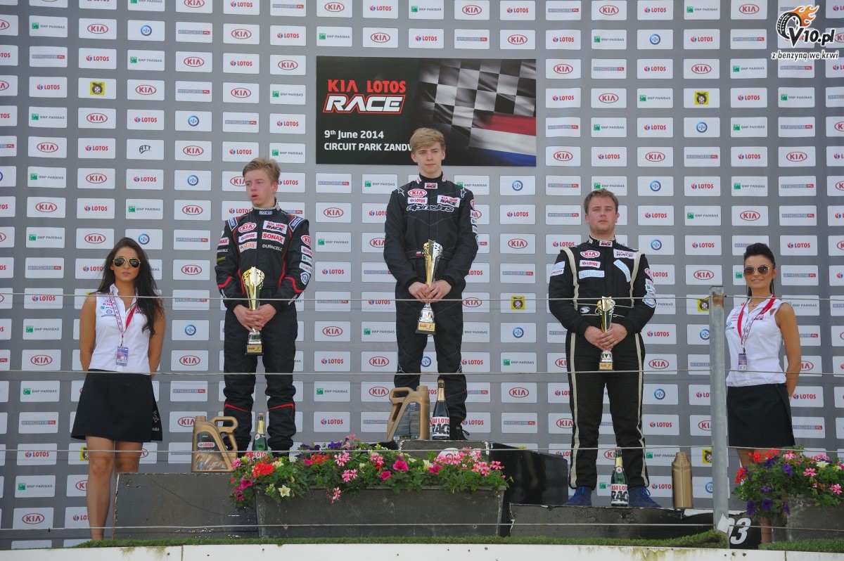 Kia Lotos Race: Runda na Zandvoort dla debiutanta Urbaniaka i starego wyjadacza Kostrzaka