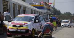 Kia Lotos Race: Urbaniak zwycięzcą kwalifikacji w poznańskich tropikach