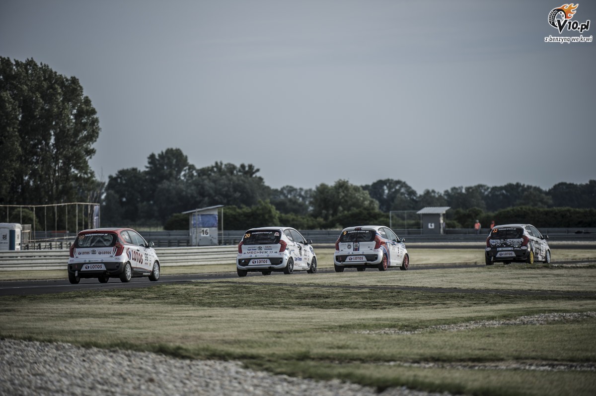Kia Lotos Race - Slovakia Ring 2015