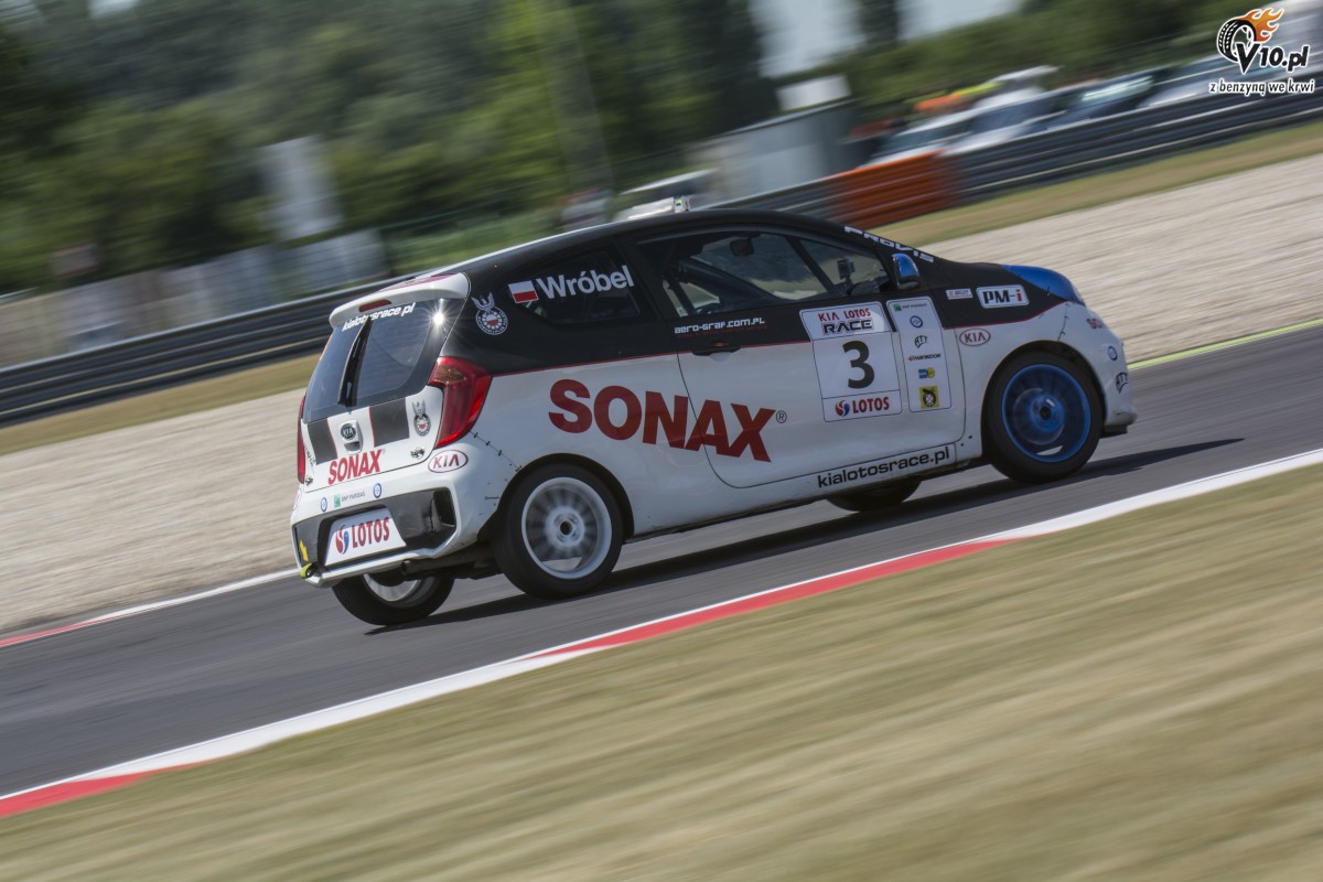 Kia Lotos Race - Slovakia Ring 2015