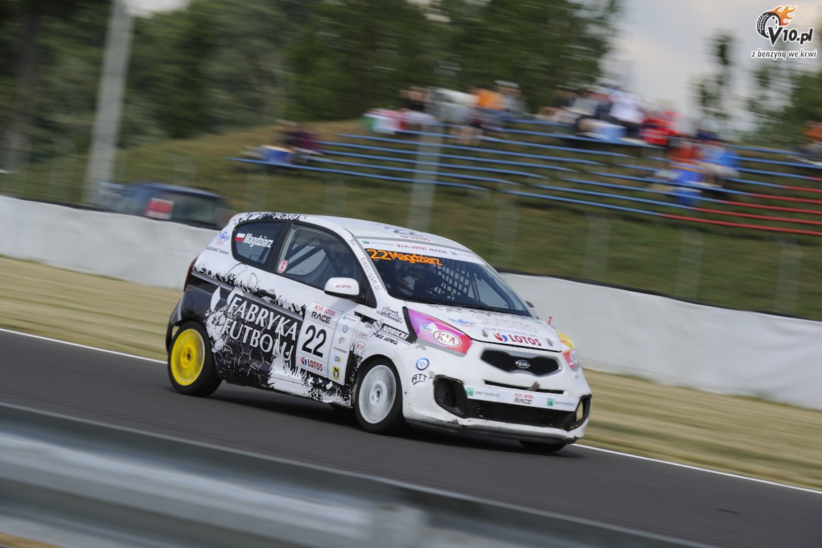 Kia Lotos Race - Slovakia Ring 2015