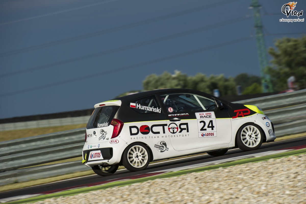 Kia Lotos Race - Slovakia Ring 2015