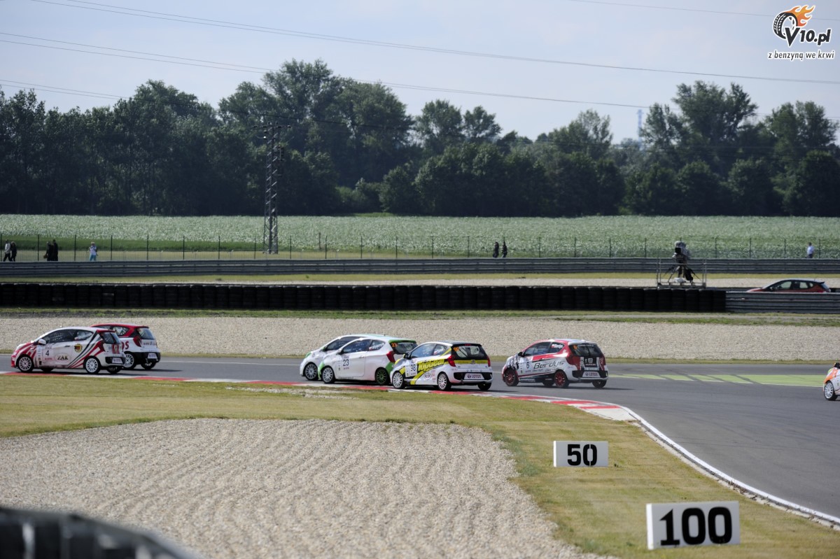 Kia Lotos Race - Slovakia Ring 2015