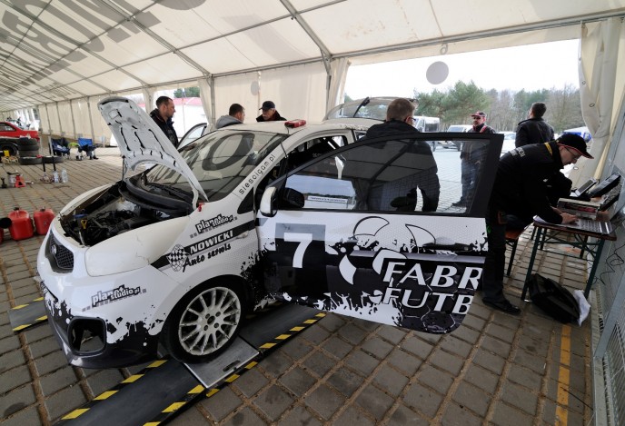 Kia Lotos Race: Rozgrzewka na Torze Pozna przed sezonem 2015