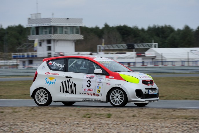 Kia Lotos Race: Rozgrzewka na Torze Pozna przed sezonem 2015
