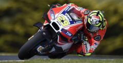 MotoGP: Marquez zabra Lorenzo zwycistwo w GP Australii na ostatnim okreniu