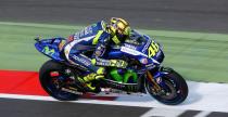 MotoGP: Rossi wygrywa na mokrym Silverstone, sami Wosi na podium