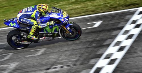 MotoGP: Pole position Rossiego na Assen