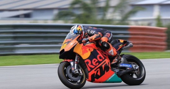 MotoGP: Pol Espargaro przetrwał uderzenie w barierę przy prędkości około 250 km/h