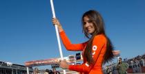 MotoGP 2012: Grid Girls z padoku toru Aragon - foto i wideo