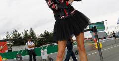 MotoGP 2012: Grid Girls z padoku toru Brno - foto i wideo