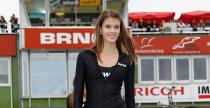 MotoGP 2012: Grid Girls z padoku toru Brno - foto i wideo