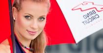 MotoGP 2012: Grid Girls z padoku toru Brno - foto i wideo