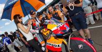 MotoGP 2012: Grid Girls z padoku toru Indianapolis - foto i wideo