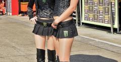 MotoGP 2012: Grid Girls z padoku japoskiego toru Motegi - foto i wideo