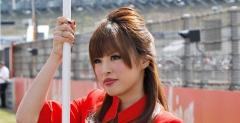 MotoGP 2012: Grid Girls z padoku japoskiego toru Motegi - foto i wideo