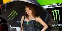 MotoGP 2012: Grid Girls z padoku japoskiego toru Motegi - foto i wideo