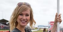 MotoGP 2012: Grid Girls z padoku australijskiego toru Phillip Island - foto i wideo