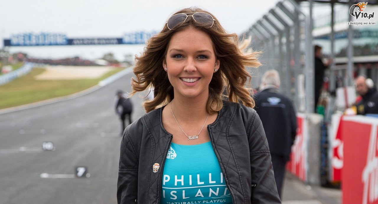 MotoGP 2012: Grid Girls z padoku australijskiego toru Phillip Island - foto i wideo