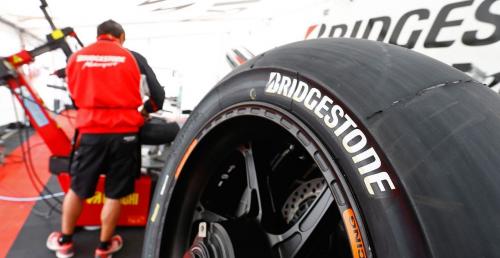 MotoGP: Zawodnicy krytykują Bridgestone po wpadce w GP Australii