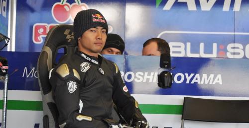 MotoGP: Hiroshi Aoyama uszkodzi nadgarstek