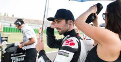 MotoGP: Aspar zamienia Hond na Ducati na sezon 2016, zostaje przy Lavertym