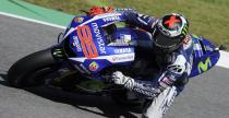 MotoGP: Lorenzo zwichnął bark