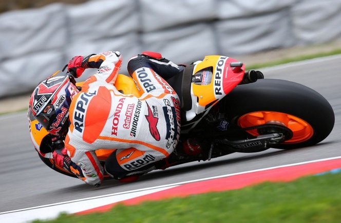 MotoGP: Seria zwycistw Marqueza zakoczona. GP Czech dla Pedrosy