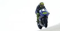 MotoGP: Lorenzo wygrywa szalone GP Aragonii, Marquez znów upada
