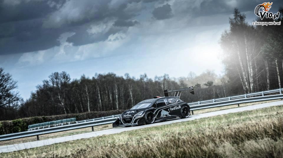 Peugeot 208 T16 Pikes Peak - pierwsza jazda