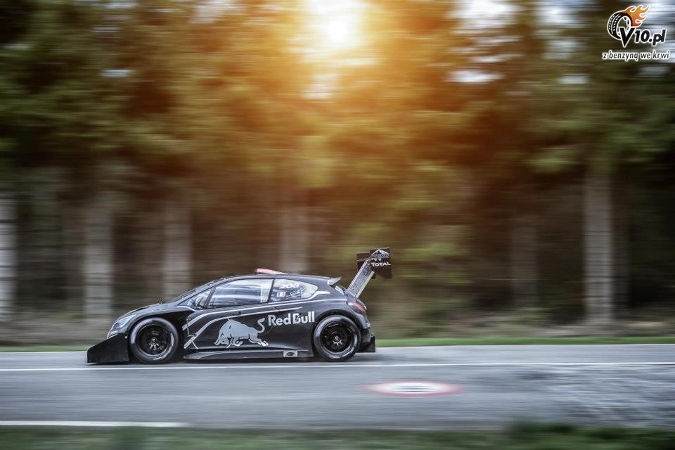 Peugeot 208 T16 Pikes Peak - pierwsza jazda