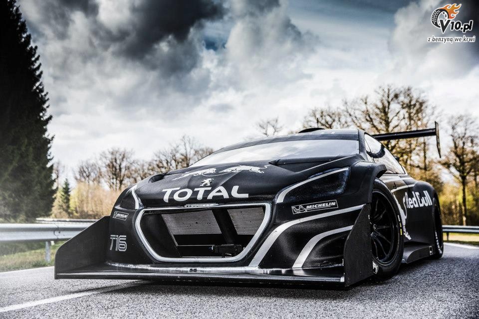 Peugeot 208 T16 Pikes Peak - pierwsza jazda