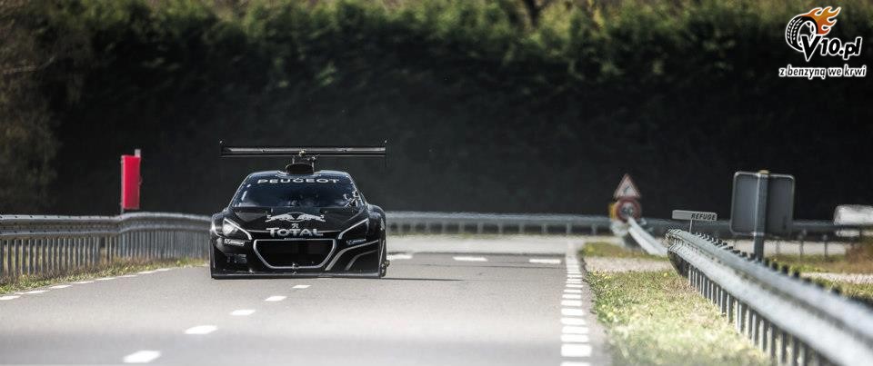 Peugeot 208 T16 Pikes Peak - pierwsza jazda