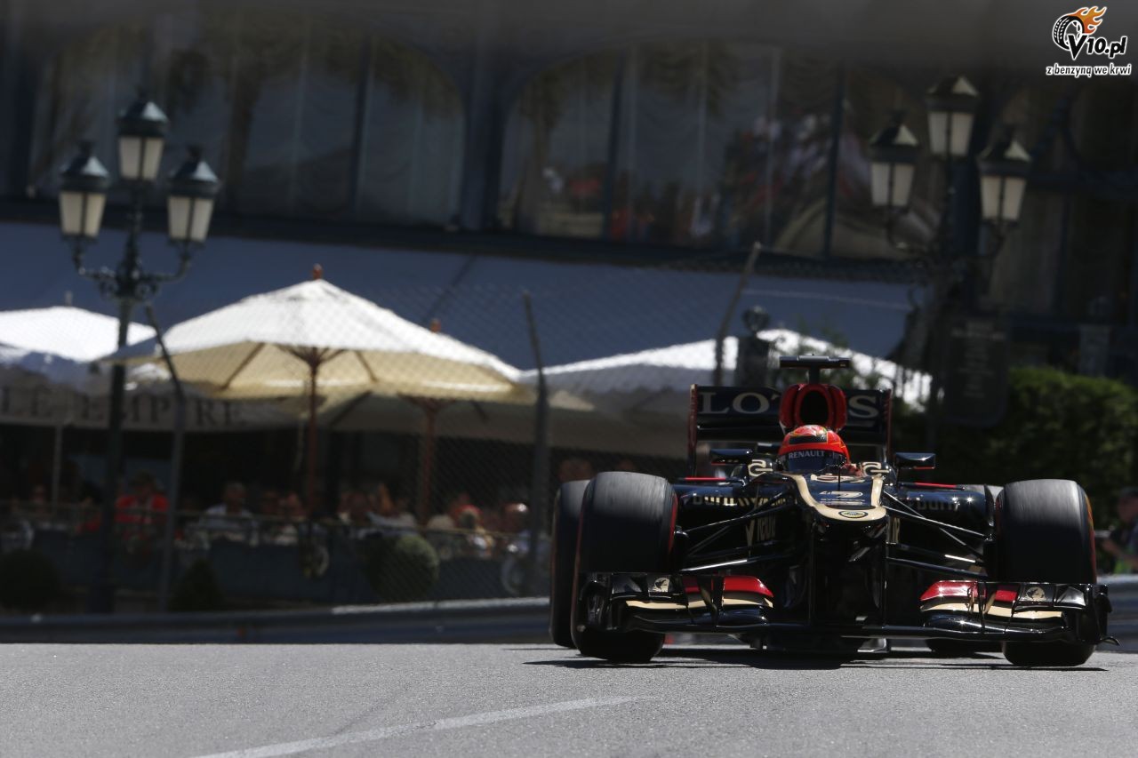 Ecclestone poleci Raikkonenowi usun z kasku Jamesa Hunta
