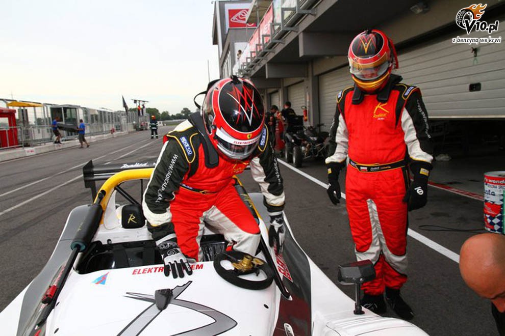 Maciej Marcinkiewicz pierwszym mistrzem European R-Cup w Clubsport