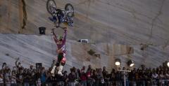 Red Bull X-Fighters: Kolejny triumf Moore'a. Podbi Ateny