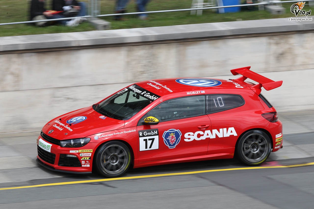 Fotografie z wycigu Scirocco R-Cup na Norisringu 2011