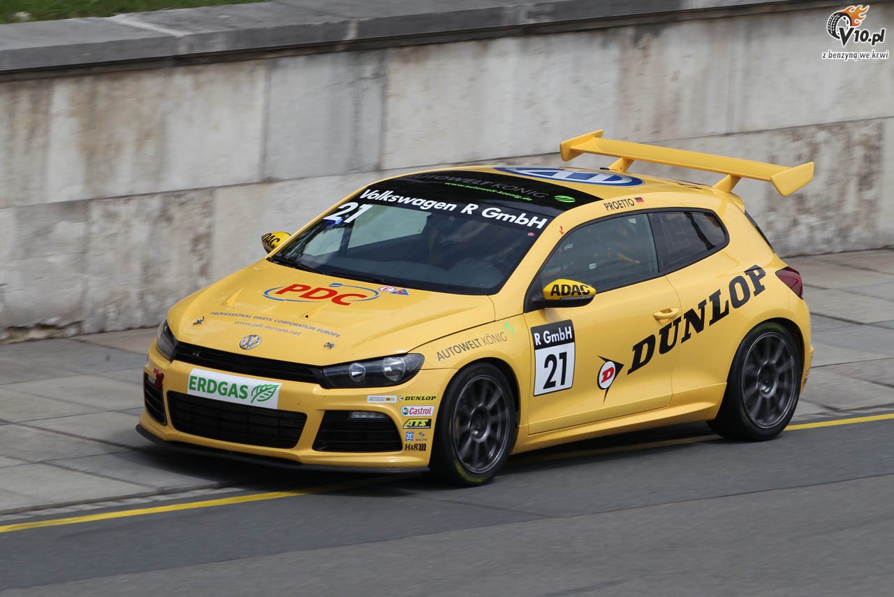 Fotografie z wycigu Scirocco R-Cup na Norisringu 2011