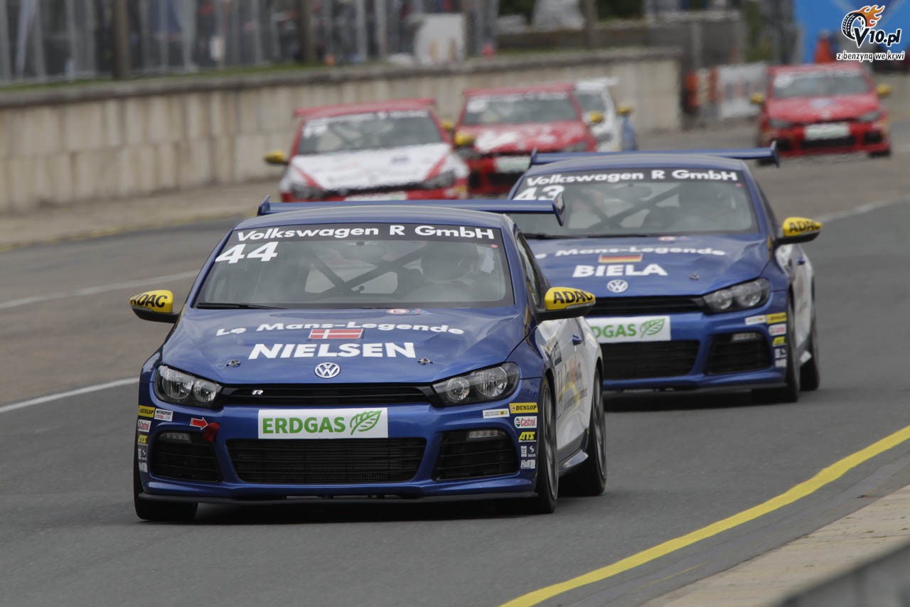 Fotografie z wycigu Scirocco R-Cup na Norisringu 2011