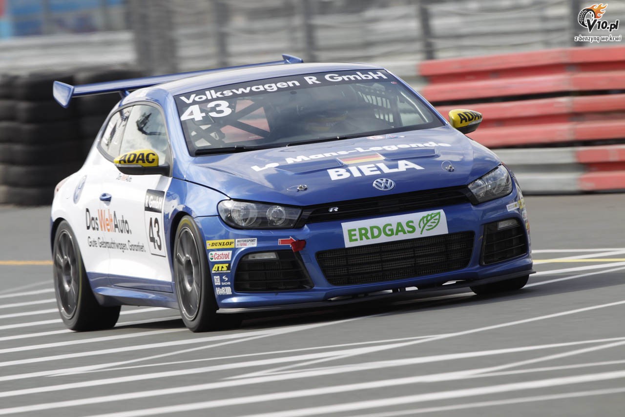 Fotografie z wycigu Scirocco R-Cup na Norisringu 2011