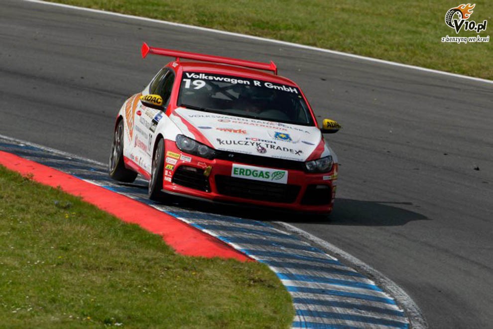Scirocco R-Cup: Lisowski nie odpuci. Gadysz powalczy o podium Hockenheimringu