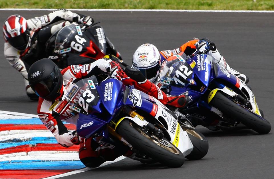 Adrian Pasek koczy debiutancki sezon w Yamah R6 Dunlop Cup na smym miejscu